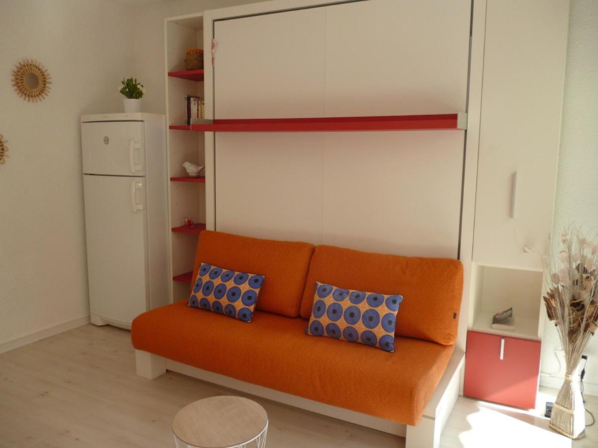 Studio Lumineux Avec Belle Terrasse Sur Espaces Verts, 100M Plage Carnac Bagian luar foto