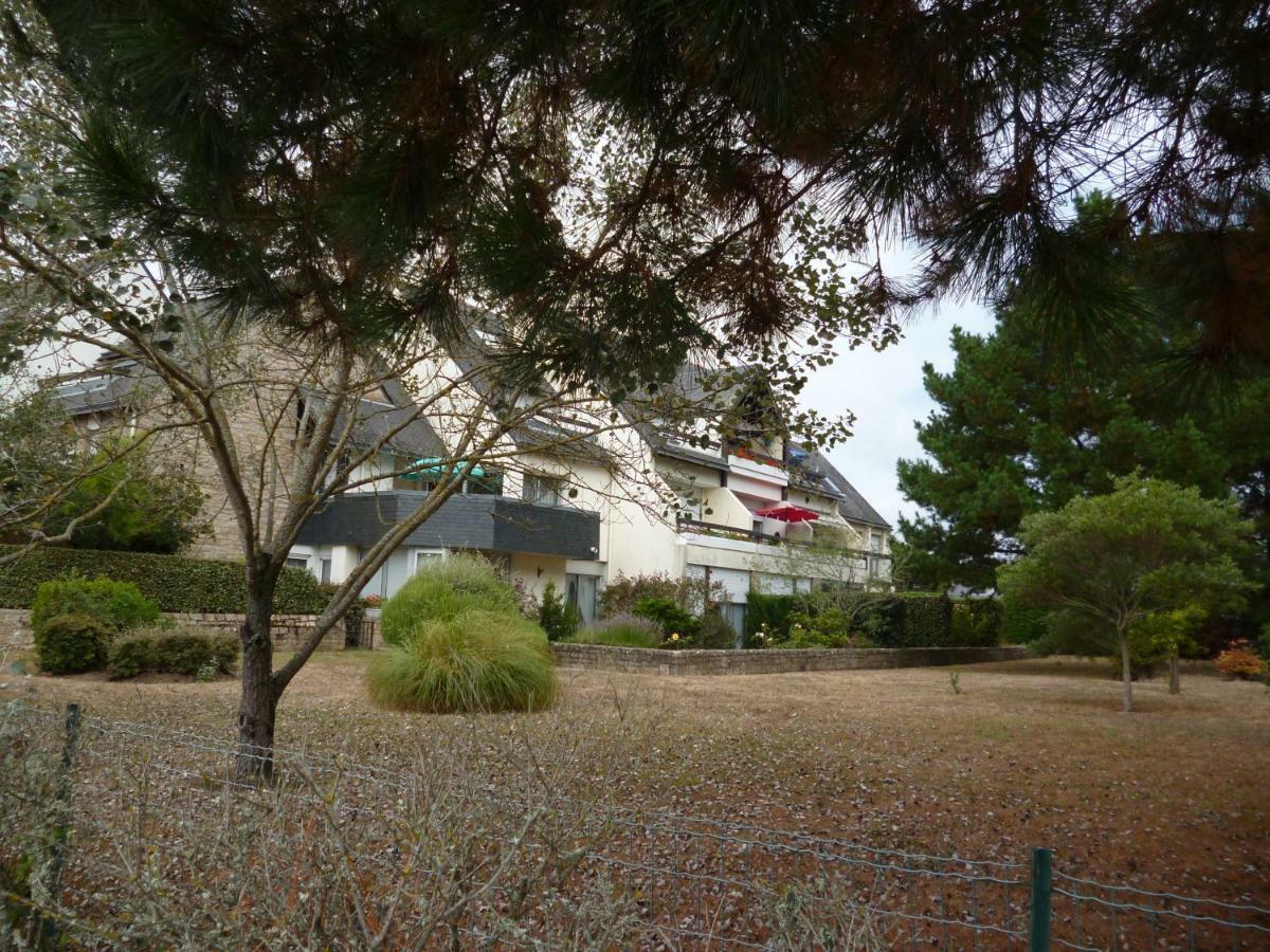 Studio Lumineux Avec Belle Terrasse Sur Espaces Verts, 100M Plage Carnac Bagian luar foto